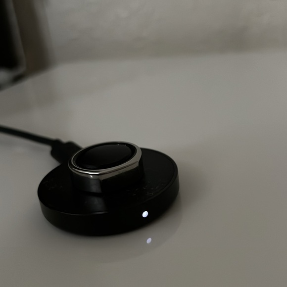 Oura Ring size 9 - Picture 4 of 4